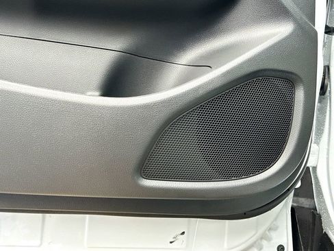 New 2026 Mitsubishi Eclipse Cross ES image 18