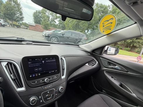 Used 2023 Chevrolet Malibu LS w/ Driver Confidence Package FWD image 15