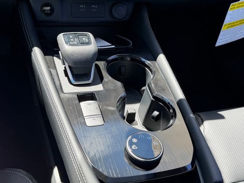 New 2026 Nissan Rogue Platinum AWD/4WD image 17