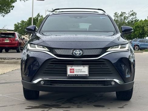 Used 2024 Toyota Venza XLE AWD/4WD image 7
