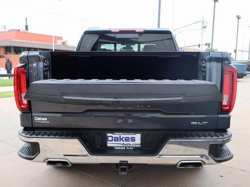 Certified 2022 GMC Sierra 1500 SLT w/ SLT Premium Plus Package AWD/4WD image 18