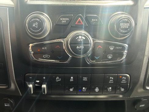 Used 2017 RAM 2500 Power Wagon w/ Leather & Luxury Group AWD/4WD image 25