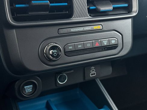 New 2025 Ford Maverick XLT w/ XLT Luxury Package image 26