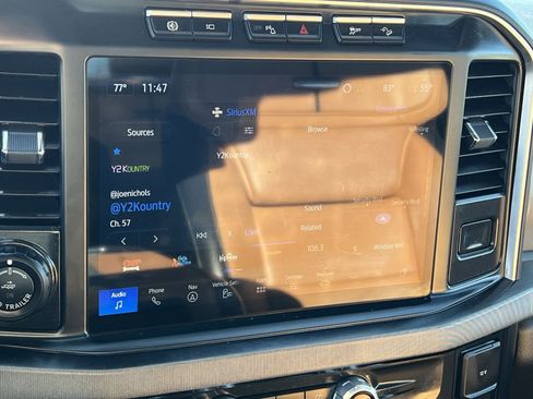 Used 2024 Ford F450 Platinum w/ FX4 Off-Road Package image 18