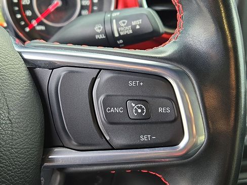 Used 2021 Jeep Wrangler Unlimited Rubicon w/ Xtreme Recon 35" Tire Package image 18