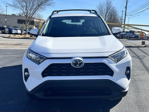 Used 2021 Toyota RAV4 XLE image 2