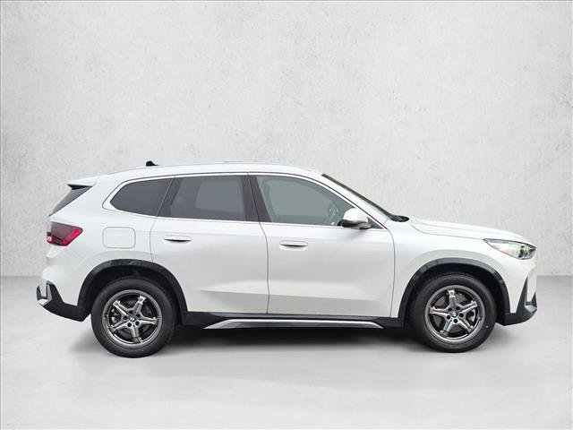 Used 2025 BMW X1 xDrive28i AWD/4WD image 4