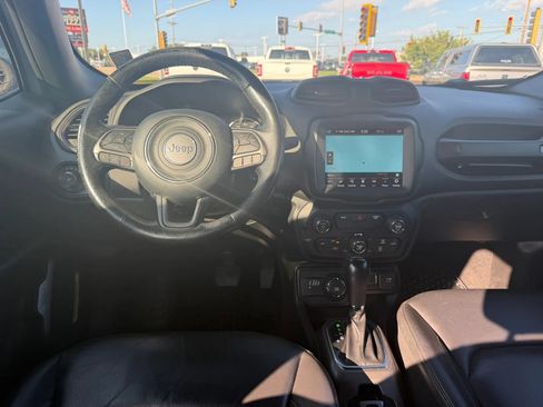 Used 2020 Jeep Renegade Altitude AWD/4WD image 61