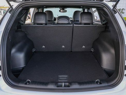 New 2026 Jeep Compass Latitude image 29