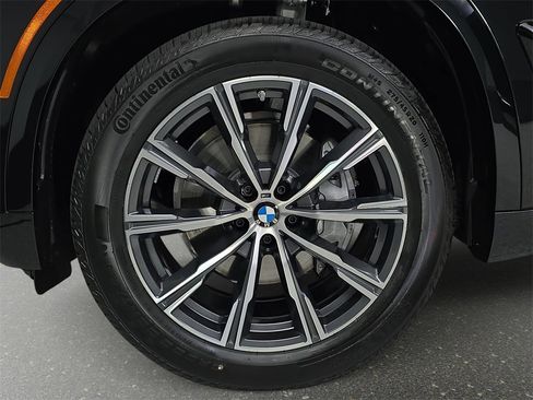 New 2026 BMW X5 xDrive40i w/ M Sport Package image 32