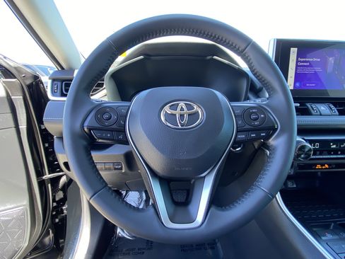 Certified 2023 Toyota RAV4 XLE Premium image 26