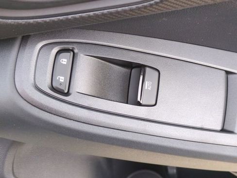 New 2026 Subaru Crosstrek 2.5i Premium image 33