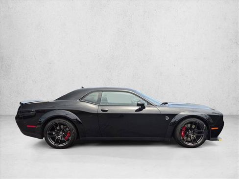 Used 2023 Dodge Challenger SRT Hellcat RWD image 4