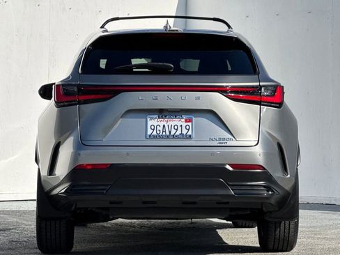 Used 2023 Lexus NX 350h AWD image 4