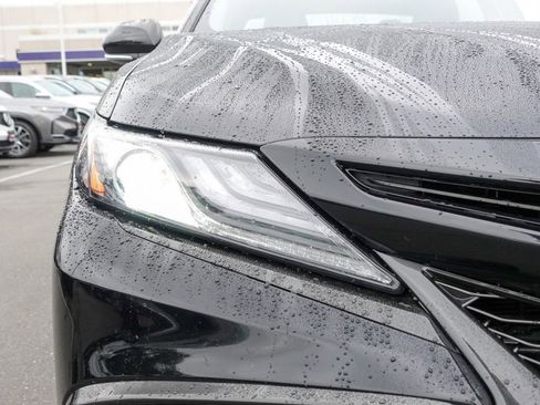 Used 2024 Toyota Camry XSE image 3