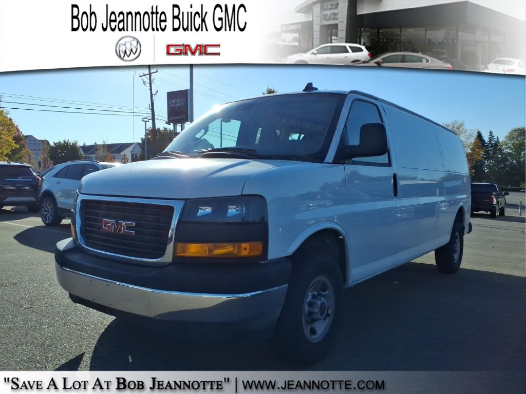 Used 2025 GMC Savana 2500 Extended w/ Driver Convenience Package RWD image 1