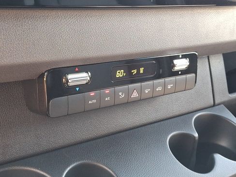 Used 2026 Mercedes-Benz Sprinter 2500 image 16