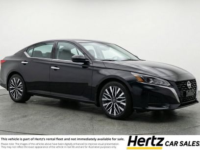 Used 2025 Nissan Altima 2.5 SV