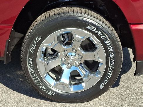 Used 2024 RAM 1500 Big Horn AWD/4WD image 8