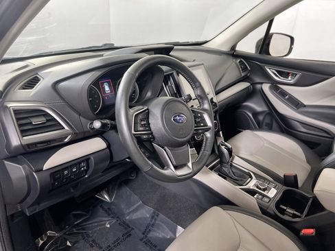 Used 2023 Subaru Forester Limited image 9