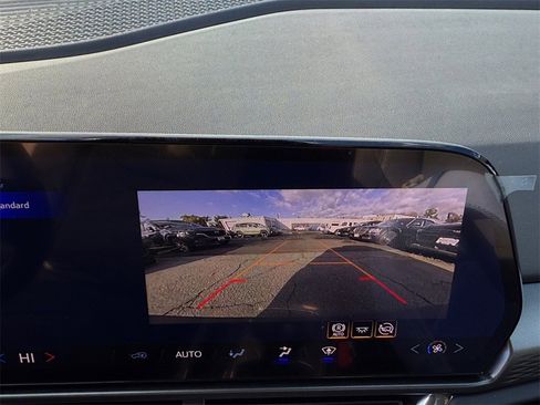 New 2026 Chevrolet Equinox EV LT w/ Midnight Package image 19