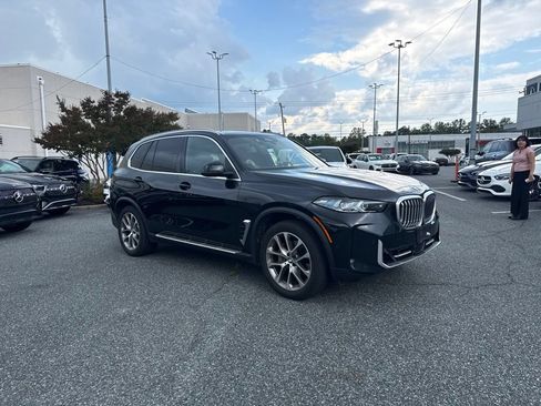 Used 2026 BMW X5 xDrive40i AWD/4WD image 3