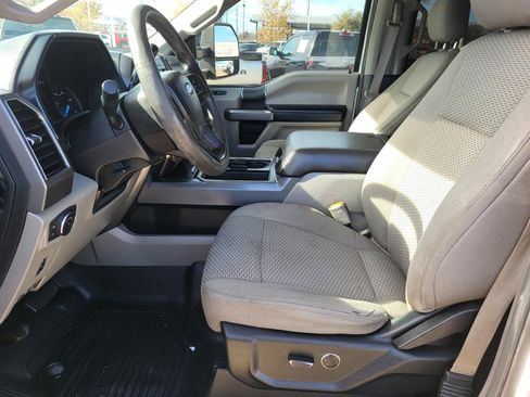 Used 2019 Ford F250 XLT w/ XLT Value Package image 23