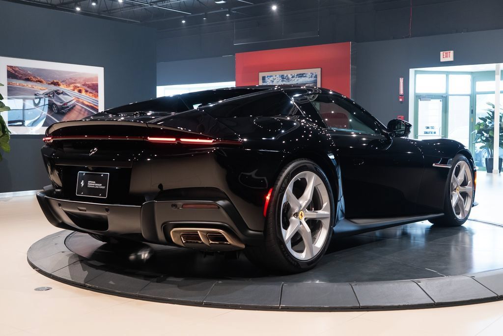 Used 2026 Ferrari 12Cilindri Spider RWD image 48