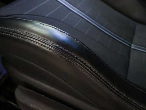 Used 2021 Hyundai Veloster N image 16