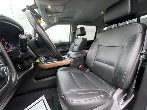Used 2018 Chevrolet Silverado 1500 LTZ w/ LTZ Plus Package AWD/4WD image 20