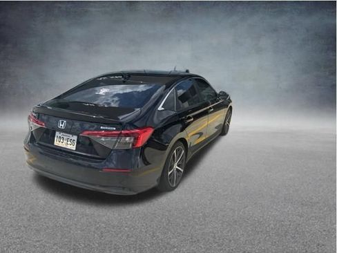 Used 2022 Honda Civic Touring image 6