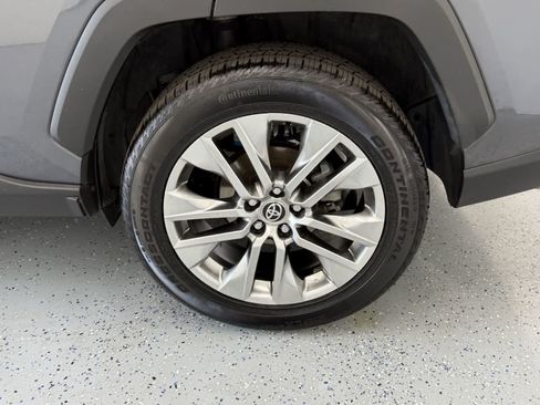 Used 2021 Toyota RAV4 XLE Premium AWD/4WD image 25