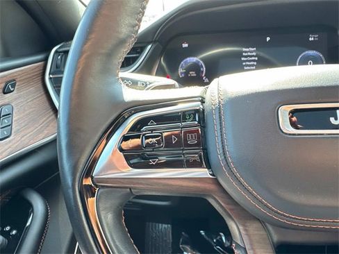 Used 2021 Jeep Grand Cherokee L Summit w/ Advanced Protech Group IV image 23