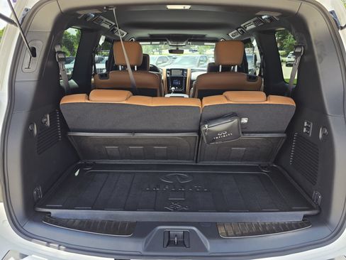 Used 2021 INFINITI QX80 Sensory w/ All-Season Package RWD image 20