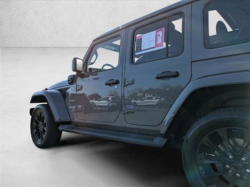 Used 2023 Jeep Wrangler Sahara w/ Cold Weather Group image 28