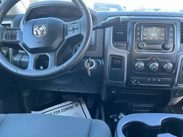 Used 2015 RAM 3500 Tradesman w/ Chrome Appearance Group AWD/4WD image 15