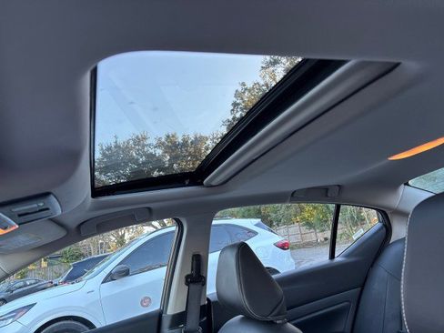 Used 2023 Nissan Altima 2.5 SL image 14