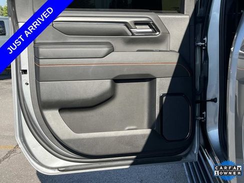 Used 2024 GMC Sierra 2500 AT4 w/ AT4 Premium Plus Package AWD/4WD image 20