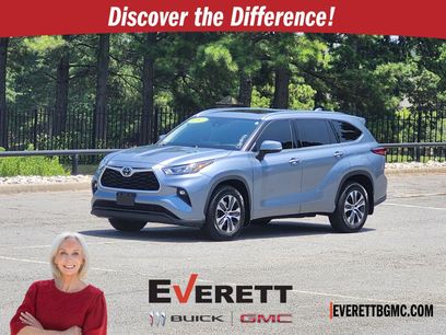 Used 2020 Toyota Highlander XLE