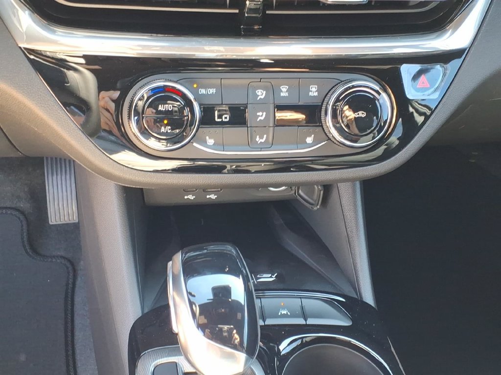 New 2026 Buick Envista Sport Touring w/ Convenience I Package FWD image 17