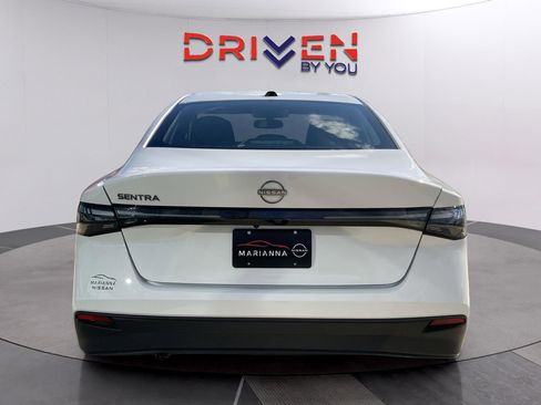 New 2026 Nissan Sentra SV w/ SV Convenience Package FWD image 2