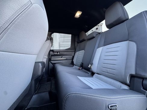 Used 2024 Toyota Tacoma TRD Sport image 13