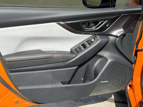 Used 2019 Subaru Crosstrek 2.0i Limited w/ Moonroof Package w/Navigation AWD/4WD image 18