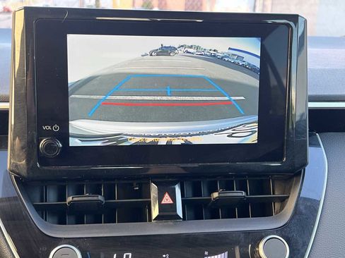 Used 2024 Toyota Corolla LE image 22