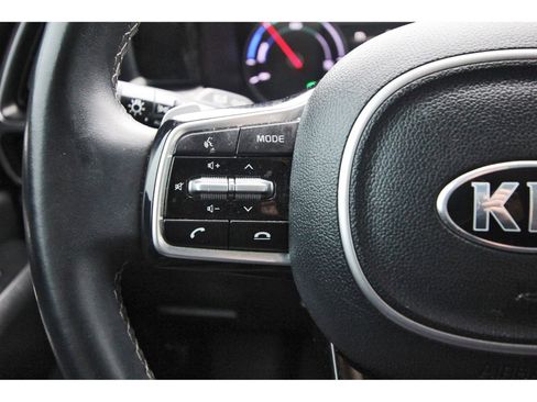 Used 2021 Kia Sorento EX image 18