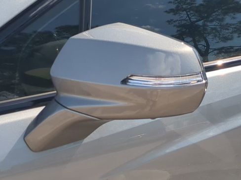 Used 2023 Cadillac XT5 Sportv w/ Platinum Package image 11