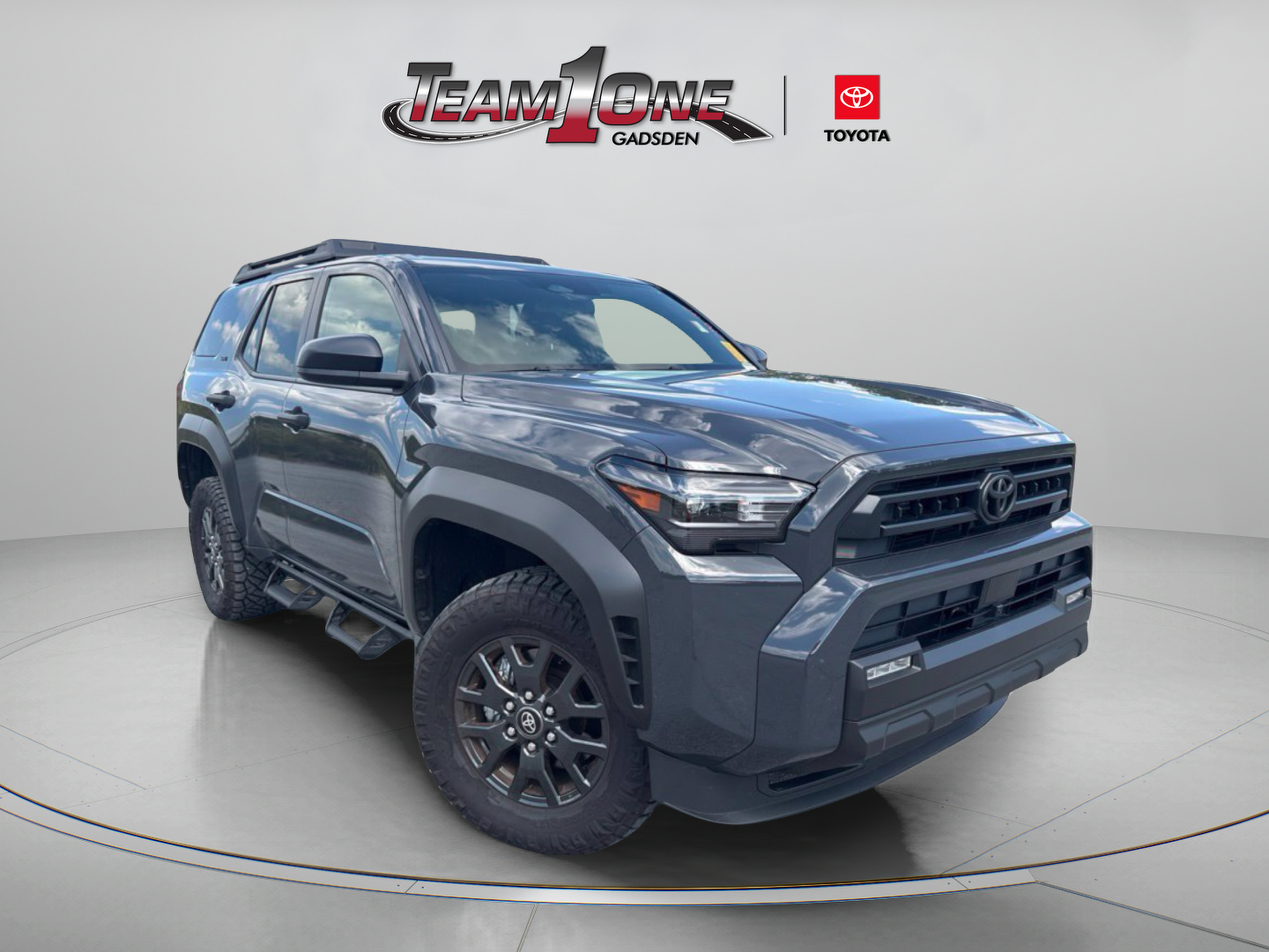 Used 2025 Toyota 4Runner SR5 AWD/4WD image 1