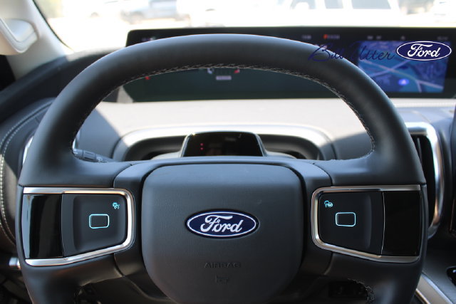 New 2027 Ford Expedition Platinum w/ Driver's Package RWD image 17