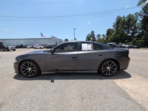 Used 2016 Dodge Charger R/T Scat Pack w/ Beats Audio Group RWD image 5
