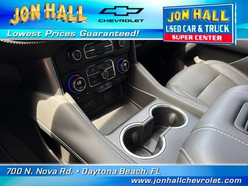 Used 2021 Chevrolet Tahoe Z71 w/ Z71 Off-Road Package AWD/4WD image 26